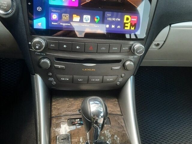 Лексус ІС, об'ємом двигуна 2.5 л та пробігом 201 тис. км за 12300 $, фото 7 на Automoto.ua