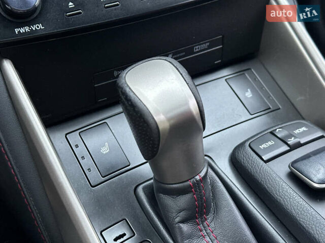 Лексус ІС, об'ємом двигуна 2.5 л та пробігом 110 тис. км за 15500 $, фото 75 на Automoto.ua