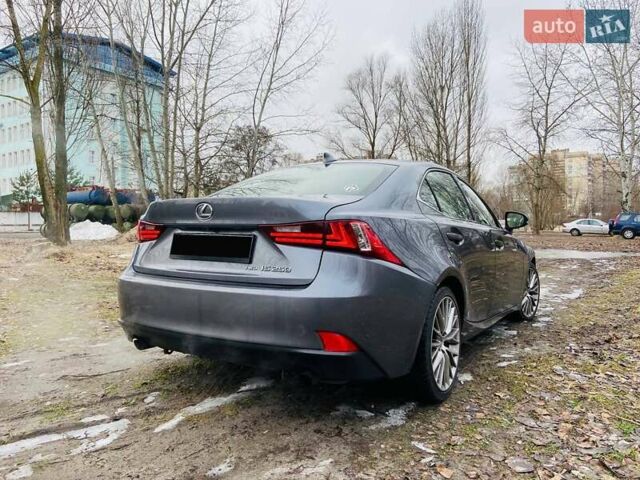 Лексус ИС, объемом двигателя 2.5 л и пробегом 150 тыс. км за 14400 $, фото 5 на Automoto.ua