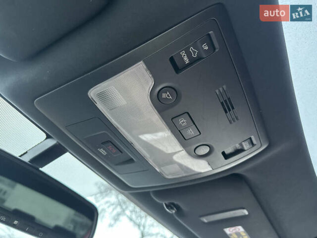 Лексус ІС, об'ємом двигуна 2.5 л та пробігом 110 тис. км за 15500 $, фото 79 на Automoto.ua