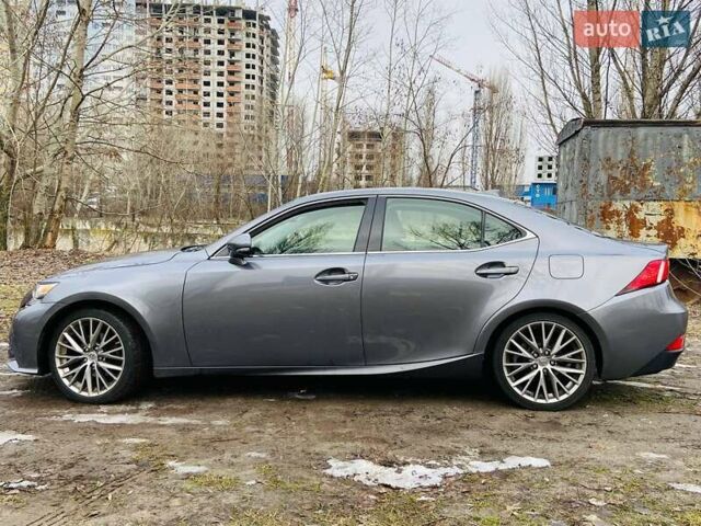 Лексус ИС, объемом двигателя 2.5 л и пробегом 150 тыс. км за 14400 $, фото 1 на Automoto.ua