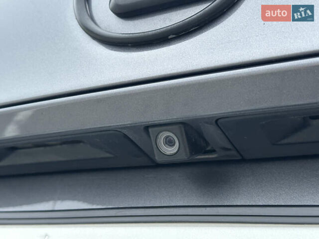 Лексус ІС, об'ємом двигуна 2.5 л та пробігом 110 тис. км за 15500 $, фото 30 на Automoto.ua