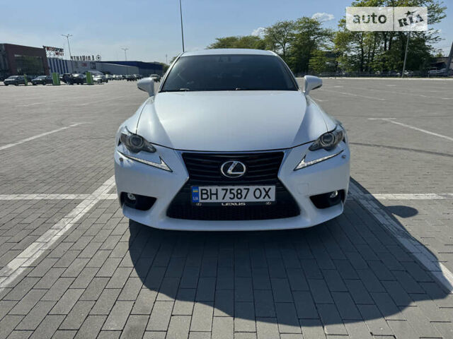 Лексус ИС, объемом двигателя 2.5 л и пробегом 135 тыс. км за 17499 $, фото 1 на Automoto.ua