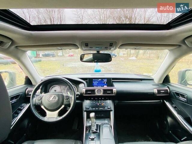 Лексус ИС, объемом двигателя 2.5 л и пробегом 150 тыс. км за 14400 $, фото 8 на Automoto.ua