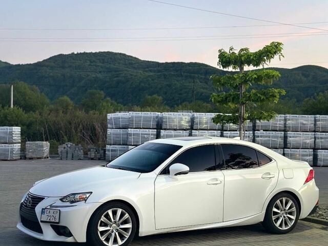 Лексус ИС, объемом двигателя 2.5 л и пробегом 290 тыс. км за 14500 $, фото 1 на Automoto.ua