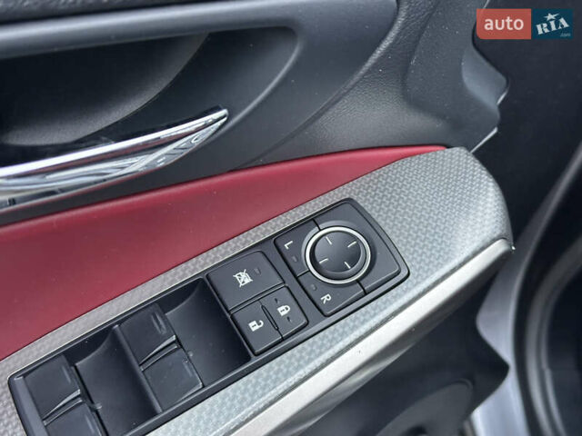 Лексус ІС, об'ємом двигуна 2.5 л та пробігом 110 тис. км за 15500 $, фото 57 на Automoto.ua