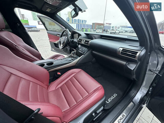 Лексус ІС, об'ємом двигуна 2.5 л та пробігом 110 тис. км за 15500 $, фото 50 на Automoto.ua