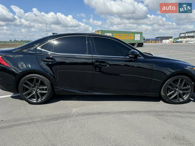 Лексус ИС, объемом двигателя 2.5 л и пробегом 230 тыс. км за 14999 $, фото 2 на Automoto.ua