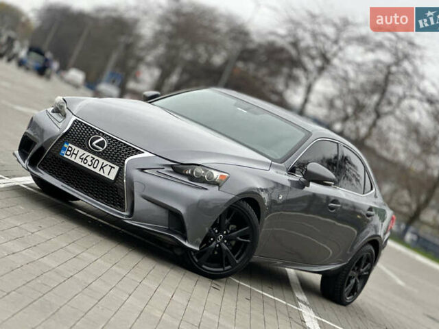 Лексус ІС, об'ємом двигуна 2.5 л та пробігом 110 тис. км за 15500 $, фото 10 на Automoto.ua