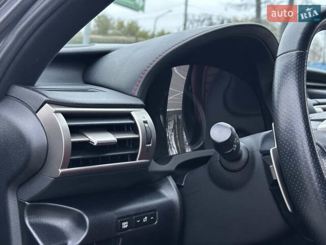 Лексус ІС, об'ємом двигуна 2.5 л та пробігом 110 тис. км за 15500 $, фото 64 на Automoto.ua