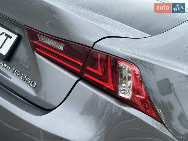 Лексус ІС, об'ємом двигуна 2.5 л та пробігом 110 тис. км за 15500 $, фото 27 на Automoto.ua