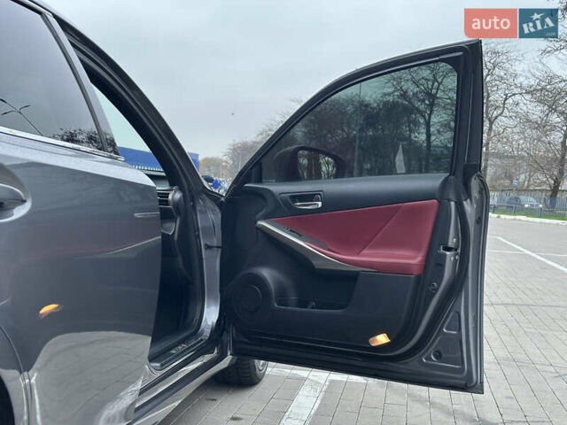 Лексус ІС, об'ємом двигуна 2.5 л та пробігом 110 тис. км за 15500 $, фото 46 на Automoto.ua