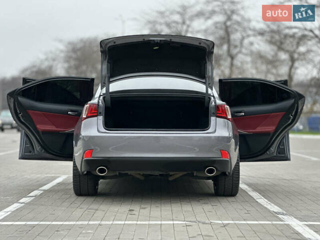 Лексус ІС, об'ємом двигуна 2.5 л та пробігом 110 тис. км за 15500 $, фото 31 на Automoto.ua