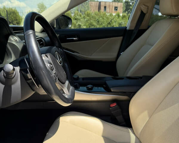Лексус ИС, объемом двигателя 2.5 л и пробегом 95 тыс. км за 20200 $, фото 17 на Automoto.ua