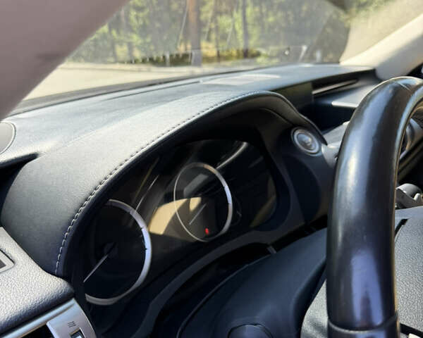 Лексус ИС, объемом двигателя 2.5 л и пробегом 95 тыс. км за 20200 $, фото 28 на Automoto.ua