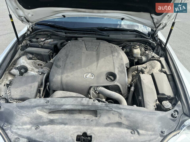 Лексус ІС, об'ємом двигуна 0 л та пробігом 160 тис. км за 17000 $, фото 4 на Automoto.ua