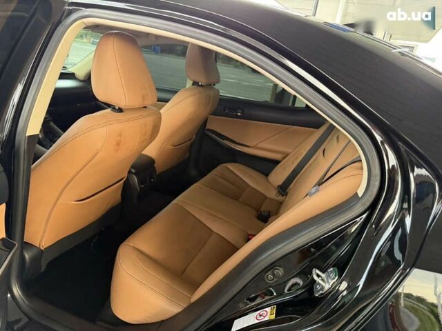 Лексус ІС, об'ємом двигуна 2.5 л та пробігом 175 тис. км за 17999 $, фото 21 на Automoto.ua