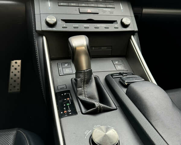 Лексус ИС, объемом двигателя 2 л и пробегом 122 тыс. км за 22900 $, фото 18 на Automoto.ua