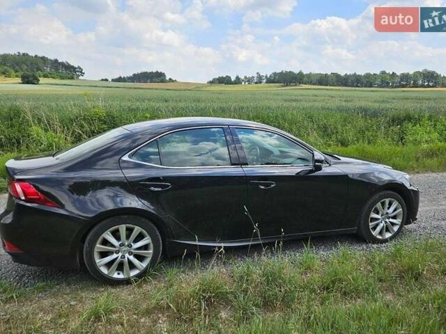 Лексус ИС, объемом двигателя 2 л и пробегом 186 тыс. км за 17000 $, фото 5 на Automoto.ua
