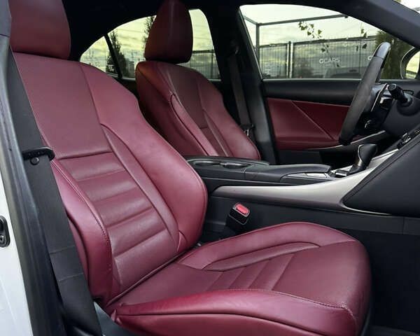 Лексус ИС, объемом двигателя 3.5 л и пробегом 73 тыс. км за 21500 $, фото 19 на Automoto.ua
