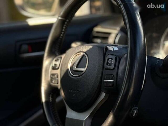 Лексус ИС, объемом двигателя 2 л и пробегом 158 тыс. км за 18999 $, фото 17 на Automoto.ua