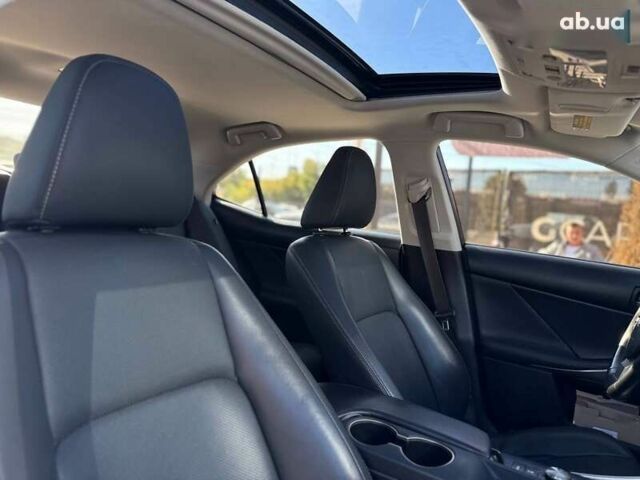 Лексус ИС, объемом двигателя 2 л и пробегом 158 тыс. км за 18999 $, фото 20 на Automoto.ua