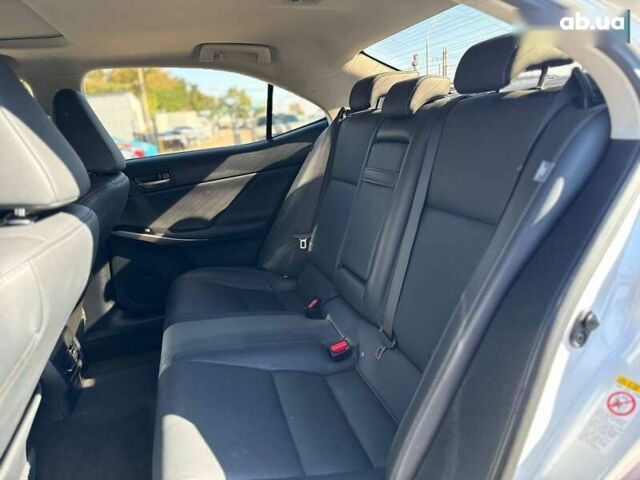 Лексус ИС, объемом двигателя 2 л и пробегом 158 тыс. км за 18999 $, фото 26 на Automoto.ua
