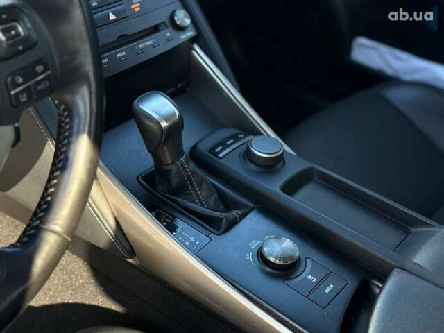 Лексус ИС, объемом двигателя 2 л и пробегом 158 тыс. км за 18999 $, фото 16 на Automoto.ua