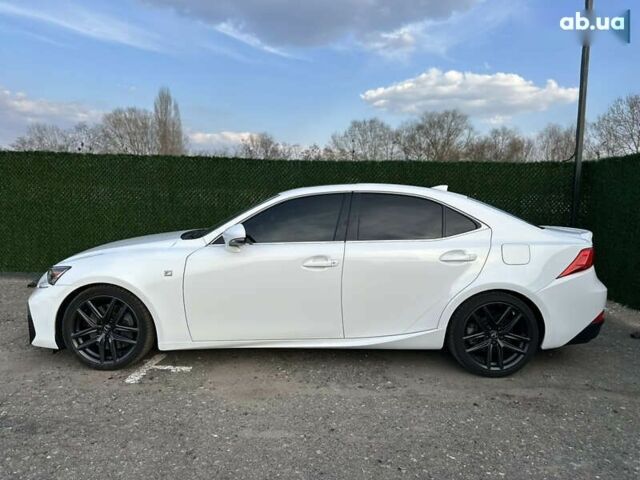 Лексус ИС, объемом двигателя 3.5 л и пробегом 31 тыс. км за 25999 $, фото 4 на Automoto.ua