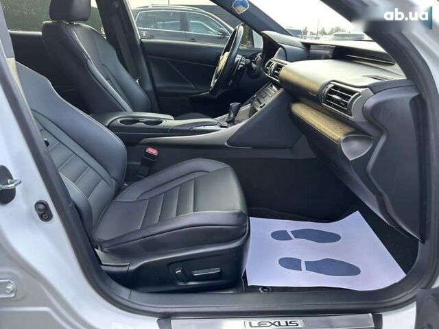 Лексус ИС, объемом двигателя 3.5 л и пробегом 31 тыс. км за 25999 $, фото 22 на Automoto.ua