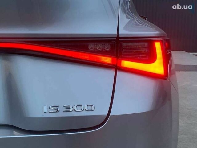Лексус ИС, объемом двигателя 2 л и пробегом 55 тыс. км за 36999 $, фото 8 на Automoto.ua