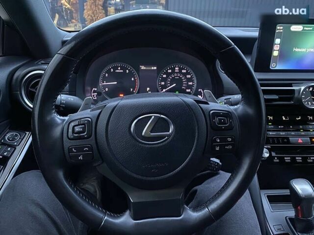 Лексус ИС, объемом двигателя 2 л и пробегом 55 тыс. км за 36999 $, фото 20 на Automoto.ua