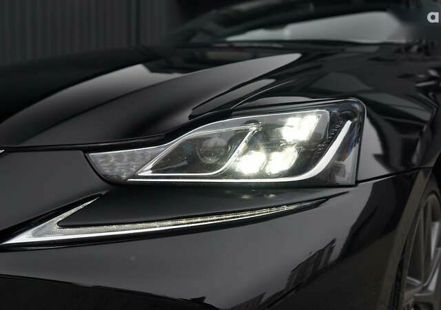 Лексус ИС, объемом двигателя 3.5 л и пробегом 120 тыс. км за 22000 $, фото 7 на Automoto.ua