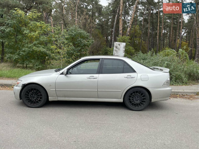 Лексус ІС 2000 у Києві на Automoto.ua Сірий Лексус ІС, об'ємом двигуна 1.99 л та пробігом 280 тис. км за 4700 $, фото 1 на Automoto.ua