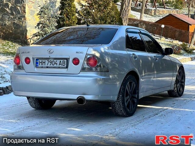 Сірий Лексус ІС, об'ємом двигуна 2 л та пробігом 145 тис. км за 4999 $, фото 5 на Automoto.ua