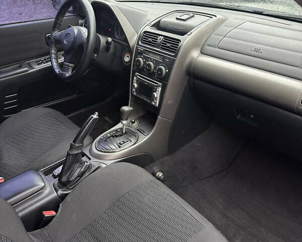 Сірий Лексус ІС, об'ємом двигуна 2 л та пробігом 267 тис. км за 3500 $, фото 4 на Automoto.ua