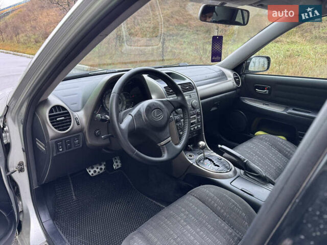 Серый Лексус ИС, объемом двигателя 2 л и пробегом 290 тыс. км за 4500 $, фото 9 на Automoto.ua