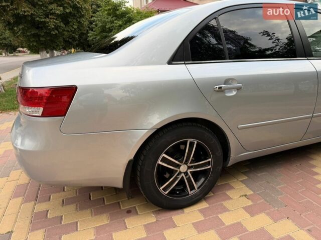 Сірий Лексус ІС, об'ємом двигуна 2 л та пробігом 200 тис. км за 3026 $, фото 5 на Automoto.ua