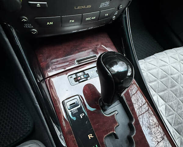 Серый Лексус ИС, объемом двигателя 2.5 л и пробегом 280 тыс. км за 6999 $, фото 10 на Automoto.ua