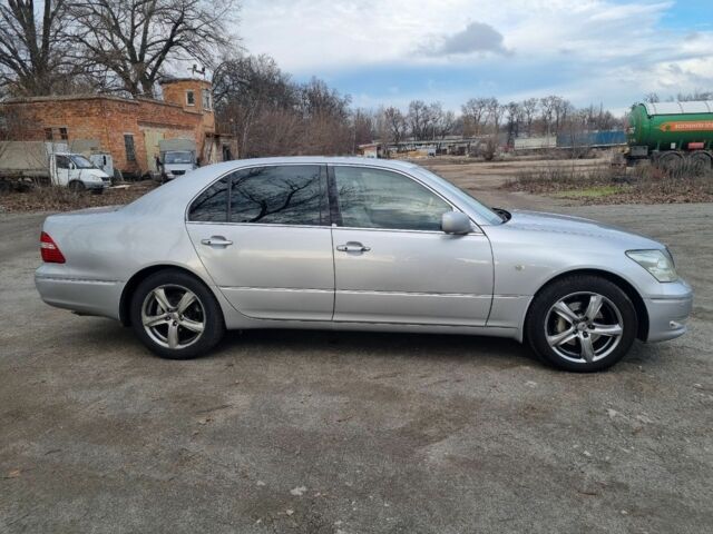 Серый Лексус ИС, объемом двигателя 4.3 л и пробегом 259 тыс. км за 6700 $, фото 7 на Automoto.ua