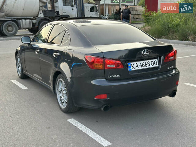 Сірий Лексус ІС, об'ємом двигуна 2.5 л та пробігом 280 тис. км за 6900 $, фото 4 на Automoto.ua