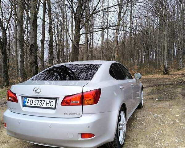 Серый Лексус ИС, объемом двигателя 2.23 л и пробегом 338 тыс. км за 6700 $, фото 13 на Automoto.ua
