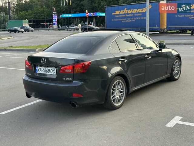 Сірий Лексус ІС, об'ємом двигуна 2.5 л та пробігом 280 тис. км за 6900 $, фото 6 на Automoto.ua