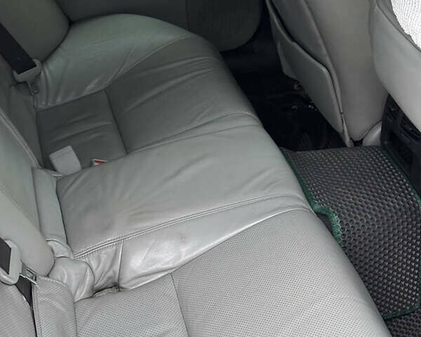 Серый Лексус ИС, объемом двигателя 2.5 л и пробегом 280 тыс. км за 6999 $, фото 11 на Automoto.ua