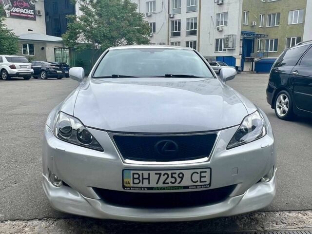 Сірий Лексус ІС, об'ємом двигуна 3 л та пробігом 220 тис. км за 7999 $, фото 3 на Automoto.ua