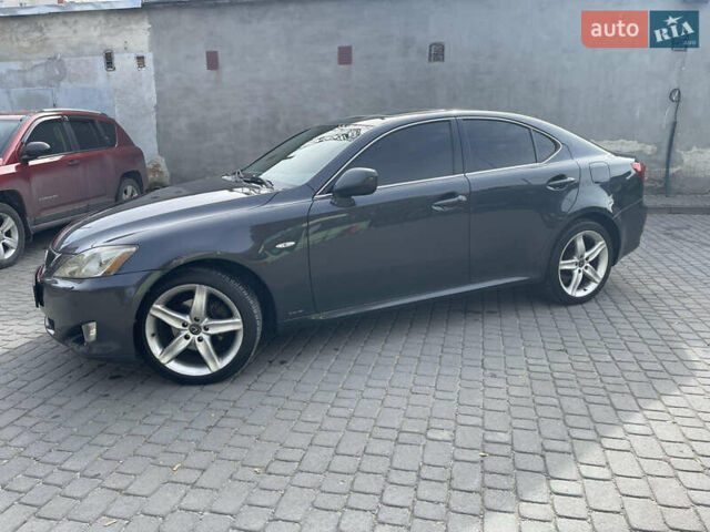 Серый Лексус ИС, объемом двигателя 2.2 л и пробегом 252 тыс. км за 6700 $, фото 8 на Automoto.ua