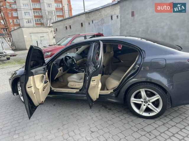 Серый Лексус ИС, объемом двигателя 2.2 л и пробегом 252 тыс. км за 6700 $, фото 28 на Automoto.ua