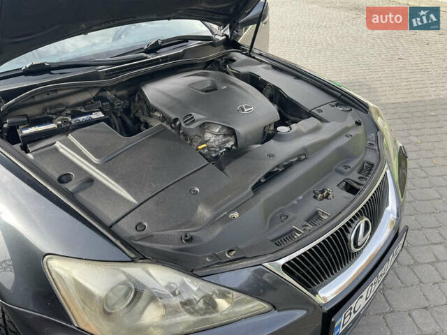 Серый Лексус ИС, объемом двигателя 2.2 л и пробегом 252 тыс. км за 6700 $, фото 32 на Automoto.ua