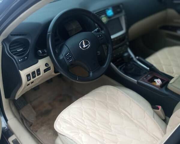 Серый Лексус ИС, объемом двигателя 2.23 л и пробегом 260 тыс. км за 7199 $, фото 14 на Automoto.ua