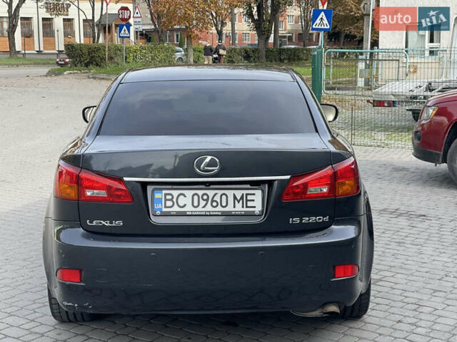 Серый Лексус ИС, объемом двигателя 2.2 л и пробегом 252 тыс. км за 6700 $, фото 17 на Automoto.ua